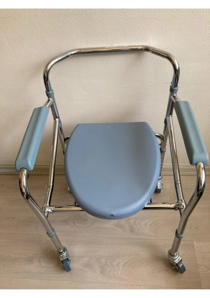 Plastik Sürgülü Sandalye