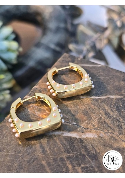 - Glow Earrings – Gold Kaplama Mini Inci Detaylı Kadın Küpe (KOD-309) fiyatları