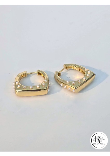 - Glow Earrings – Gold Kaplama Mini Inci Detaylı Kadın Küpe (KOD-309) fırsatları