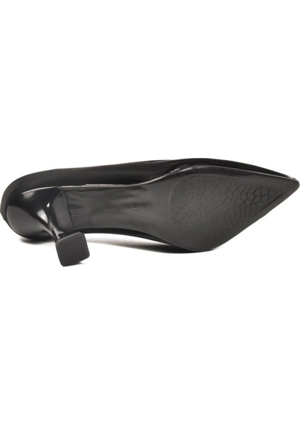 665127 Z Siyah Kadın Topuklu Ayakkabı indirimleri