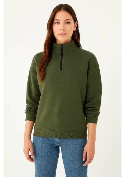 Monsi Kadın Üç Iplik Dık Yaka Yarım Fermuarlı Sweatshirt modelleri