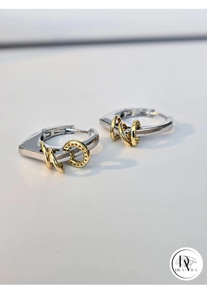 - Glow Earrings – Silver Kaplama Halka Detaylı Kadın Küpe (KOD-310) indirimleri