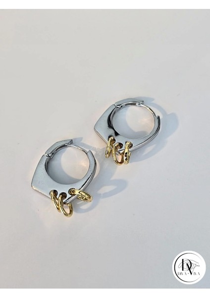 - Glow Earrings – Silver Kaplama Halka Detaylı Kadın Küpe (KOD-310)