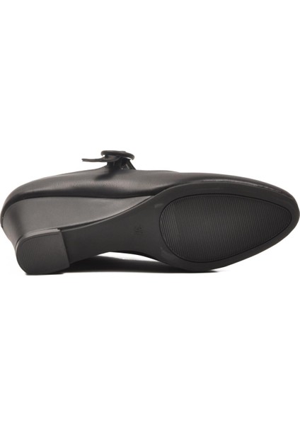 312478 Z Siyah Kadın Topuklu Ayakkabı indirimleri