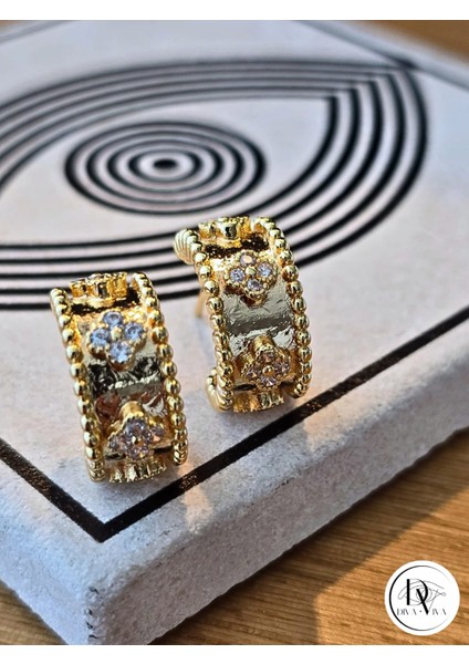 - Glow Earrings – Gold & Silver Kaplama Zirkon Detaylı Kadın Küpe (KOD-312)