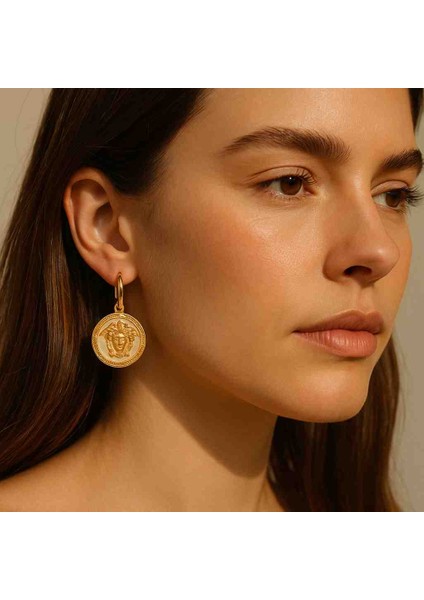 Gold Medusa Çerçeveli El Yapımı Özel Tasarım Medusa Küpe fiyatları