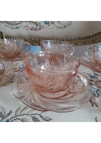 Eski Dönem Büyük Boy Fincan Takım