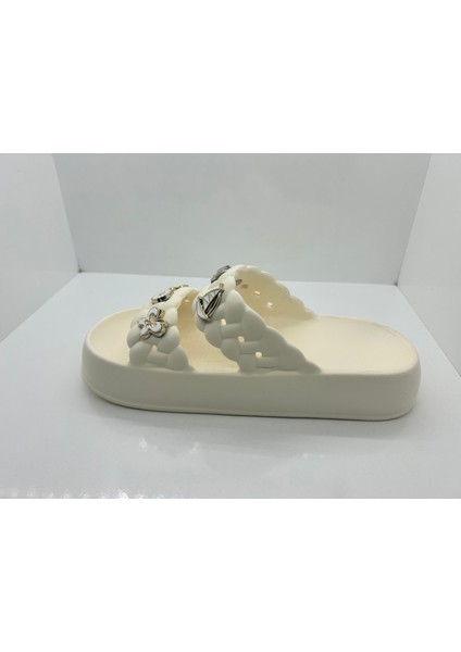 Rahat Tabanlı Ev Hastane Havuz Deniz Plaj Taşlı Terlik modelleri