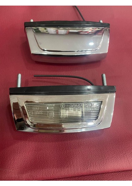 Carello Plaka Lambası