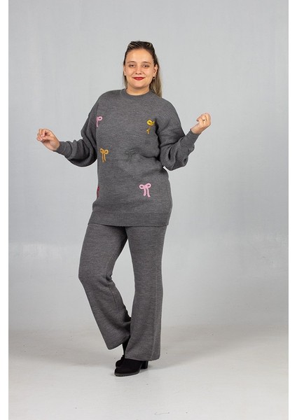 Konforlu Şıklık: 40-44 Beden Standart Kalıp Gri Kazak Pantolon Takım indirimleri