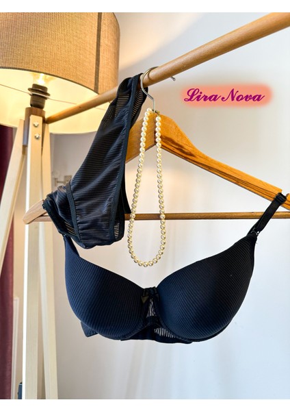 3'lü Takım Siyah Beyaz Pembe Çizgili Destekli B Cup Iç Çamaşır Takımı