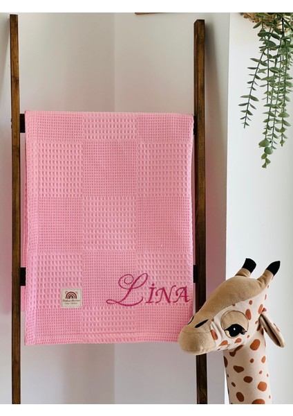 Ftbabycollection %100 Pamuk Waffle Kumaş Kişiye Özel Nakışlı Bebek Battaniyesi – Isim Yazılabilir (Pembe) modelleri