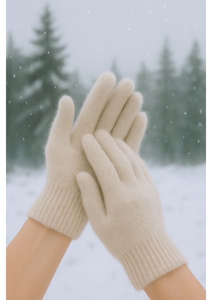 Bej Peluş Kışlık Yumuşak Dokulu Eldiven (Standart)