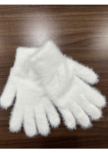 Beyaz Peluş Kışlık Yumuşak Dokulu Eldiven (Standart) fırsatları