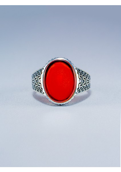 Doğal Kırmızı Akik Taşlı 925 Ayar Gümüş Erkek Yüzük – El Yapımı Tasarım