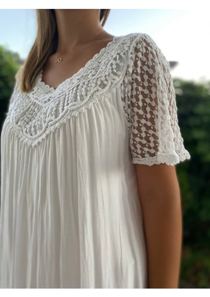 Kadın Beyaz Dantelli Elbise modelleri
