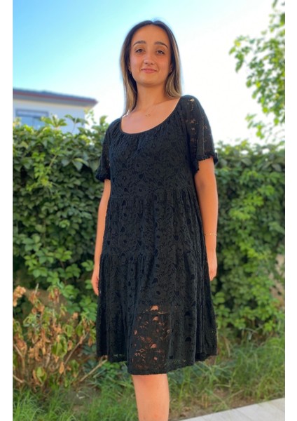 Kadın Siyah Dantelli Elbise