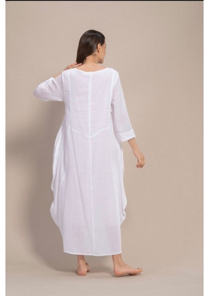 Beyaz Uzun Kollu Volanlı Elbise modelleri