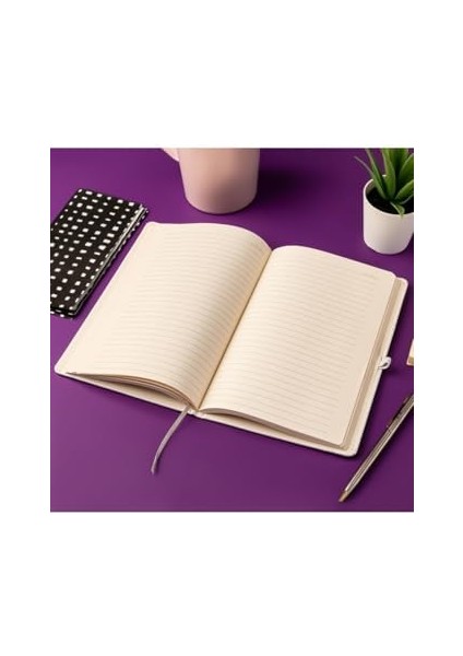 Baharda Aşk Başkadır Çizgili Not Defteri 13 cm x 21 cm 100 Yaprak modelleri