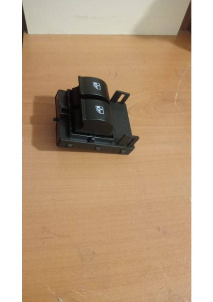 Fiorino Doblo 3 Cam Açma Anahtarı Sol Cercevesiz
