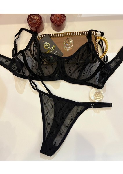 Siyah (P) Ayrıntılı Göz Alıcı Sütyen Takım modelleri