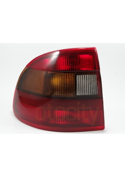 Opel Astra F Sedan 1995-1998 Arka Füme Sol Stop Lambası