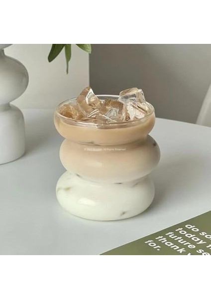 Asimetrik Dalgalı Cam Bardak 2’li Set 530 ml Geniş Hacimli Borosilikat Kahve ve Sunum Bardağı, Estetik Tasarım, Pinterest Stili Dekoratif Bardak fiyatları