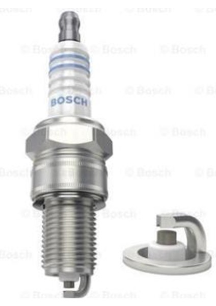 Buji Daewo Hyundai Nissan Mazda WR8DCX