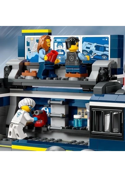 City Polis Mobil Suç Laboratuvarı Kamyonu 60418-7 Yaş ve Üstü Kız ve Erkek Çocuklar Için 2 Polis, 1 Bilim Insanı, 2 Suçlu Figürü ve Motosiklet Içeren Oyuncak Seti, Hediye Fikri (674 Parça) fiyatları