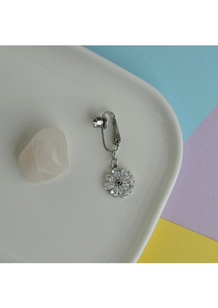 Deliksiz Göbek Piercing Mıknatıslı Sıkıştırma Çiçek Figürlü