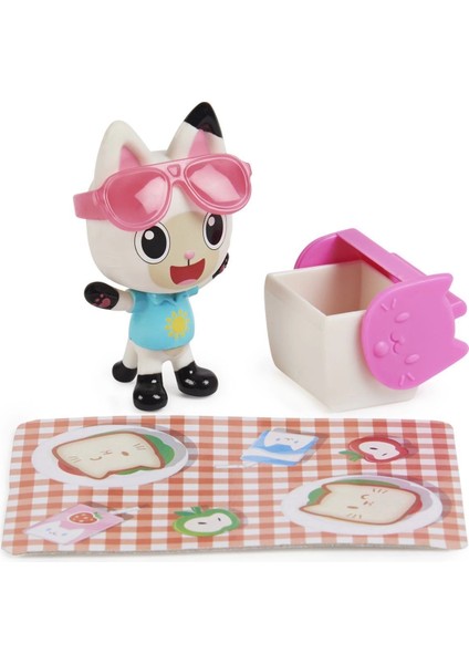 6062145 Gabbys Dollhouse Pandy Paws ve Carlita Araba modelleri