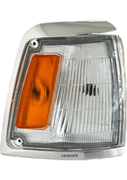 Toyota Hilux LN85 Sinyal Lambası Sağ (Krom) 1988-1997