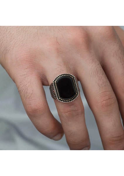 ​gümüş Oniks Taşlı Desenli Erkek Yüzük fiyatları