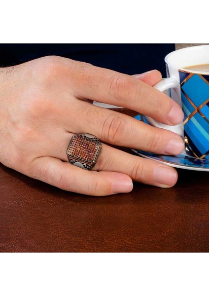 Gümüş Kırmızı Zirkon Taşlı Kare Erkek Yüzük fiyatları