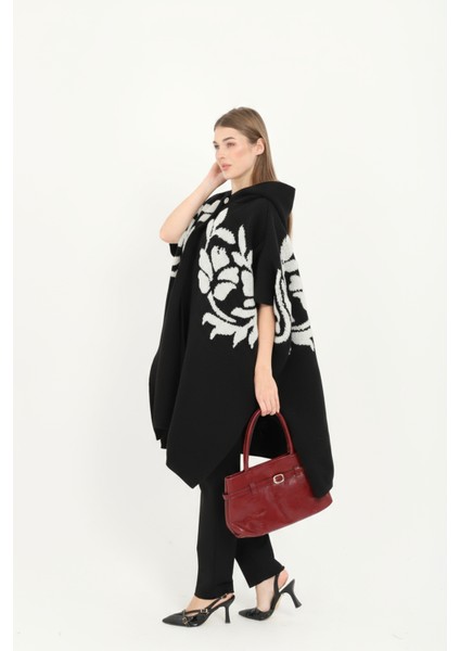 Kadın Teddy Gold Düğmeli Kapşonlu Yırtmaçlı Şal Panço Hırka