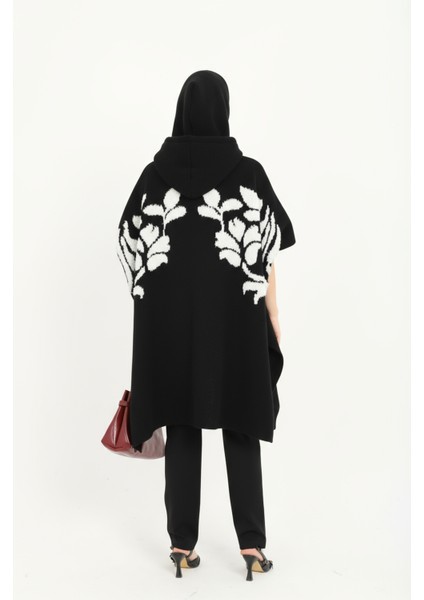 Kadın Teddy Gold Düğmeli Kapşonlu Yırtmaçlı Şal Panço Hırka