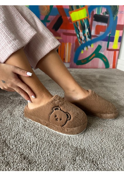 Kadın Sessiz Taban Yumuşak ve Hafif Ayıcık Desen Peluş Ev Terliği