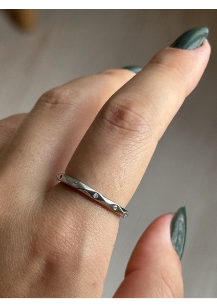 Çelik Taşlı Ince Zarif Gümüş Renk Ayarlanabilir Kadın Yüzük fiyatları