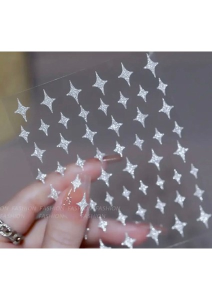 Gümüş Simli Dört Köşeli Yıldız Tırnak Süsleme Stickerı Nail Art Süslemeleri