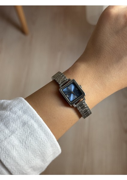 Lacivert Kare Kadran Gümüş Çelik Kordon Minimal Kadın Kol Saati - 63 modelleri