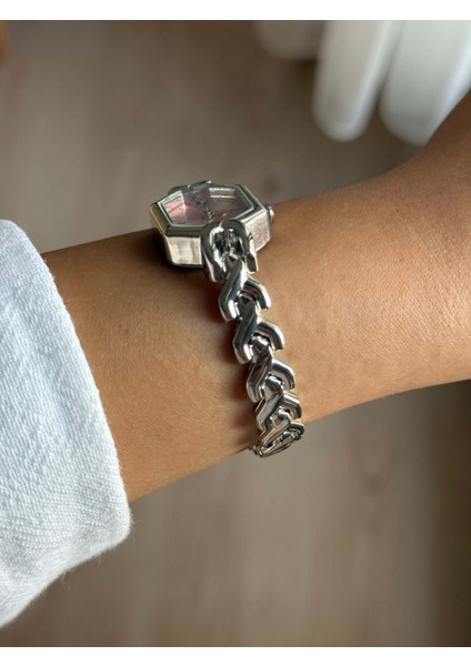 Pembe Sekizgen Kadran Gümüş Örgü Metal Kordon Minimal Kadın Kol Saati - 66 fiyatları