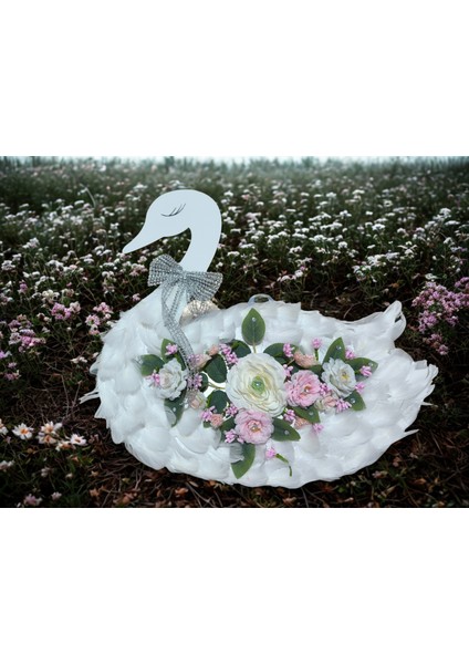 -Dekoratif Çiçekli Kuğu Figürlü Süs fırsatları