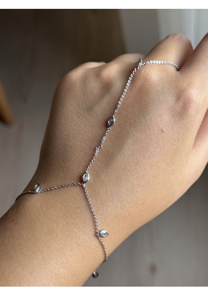 Çelik Gümüş Renk Damla Taşlı Zarif Şahmeran