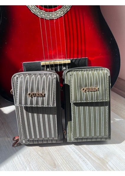 Kutu Model Şık Tasarımıyla Her An Kullanılabilir Bir Model