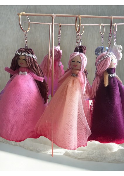-El Yapımı Bez Bebek Anahtarlık – Tül Etekli Prenses Figürü indirimleri