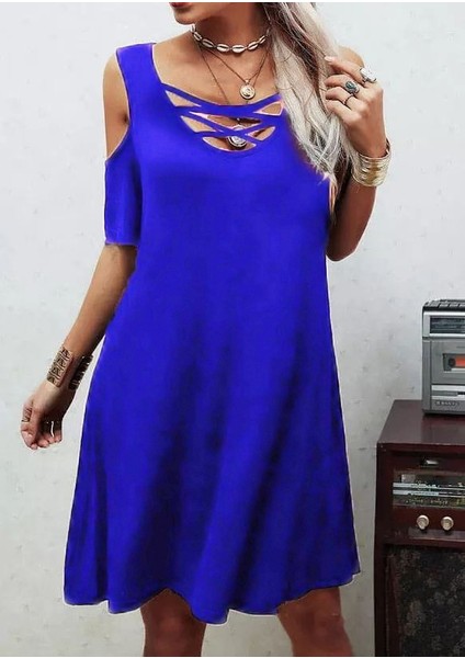 Dekolteli Bağcık Detay Viskon Kumaş Elbise indirimleri