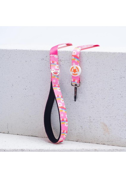 Pembe Papatya Desenli Kedi ve Köpek Gezdirme Tasması, Rahat ve Şık Tasarım