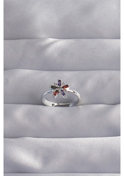 Pirinç Gümüş Renk Renkli Zirkon Taşlı Ayarlamalı Yüzük - TJ-BYK3256