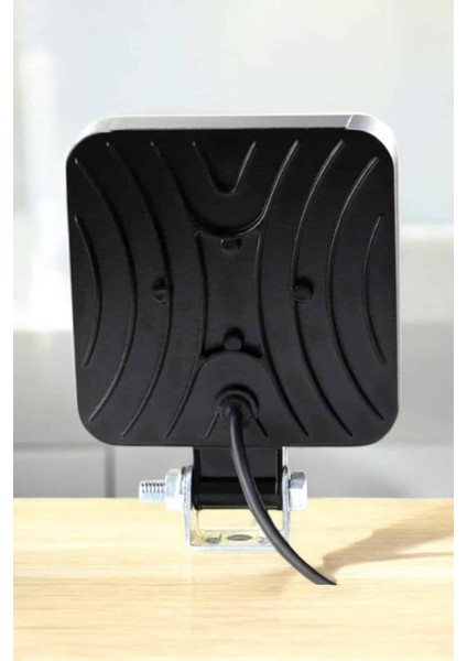 Tepe Lambası Tüm Araç Tiplerine Uygun Sis Lambası 16 LED Beyaz Renk modelleri