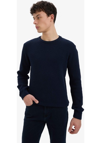 Standart Fit Bisiklet Yaka Basic Dokulu Triko Kazak E0811AX25WN modelleri